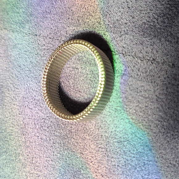 Ring - Picture 2 of 3